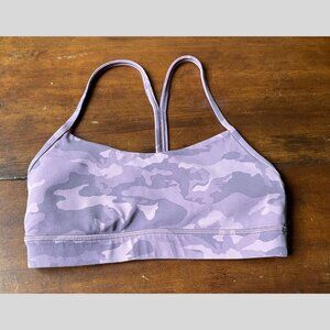 Lululemon Camo Sports Bra Size 4 Stylish Comfortable